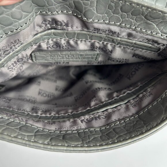 Michael Kors Crossbody Bag in Light Gray - Picture 6 of 13